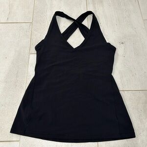 Lululemon cross back tank, worn once size 8